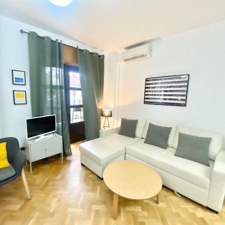 Centro Barrio Embajadores 01 마드리드 외부 사진
