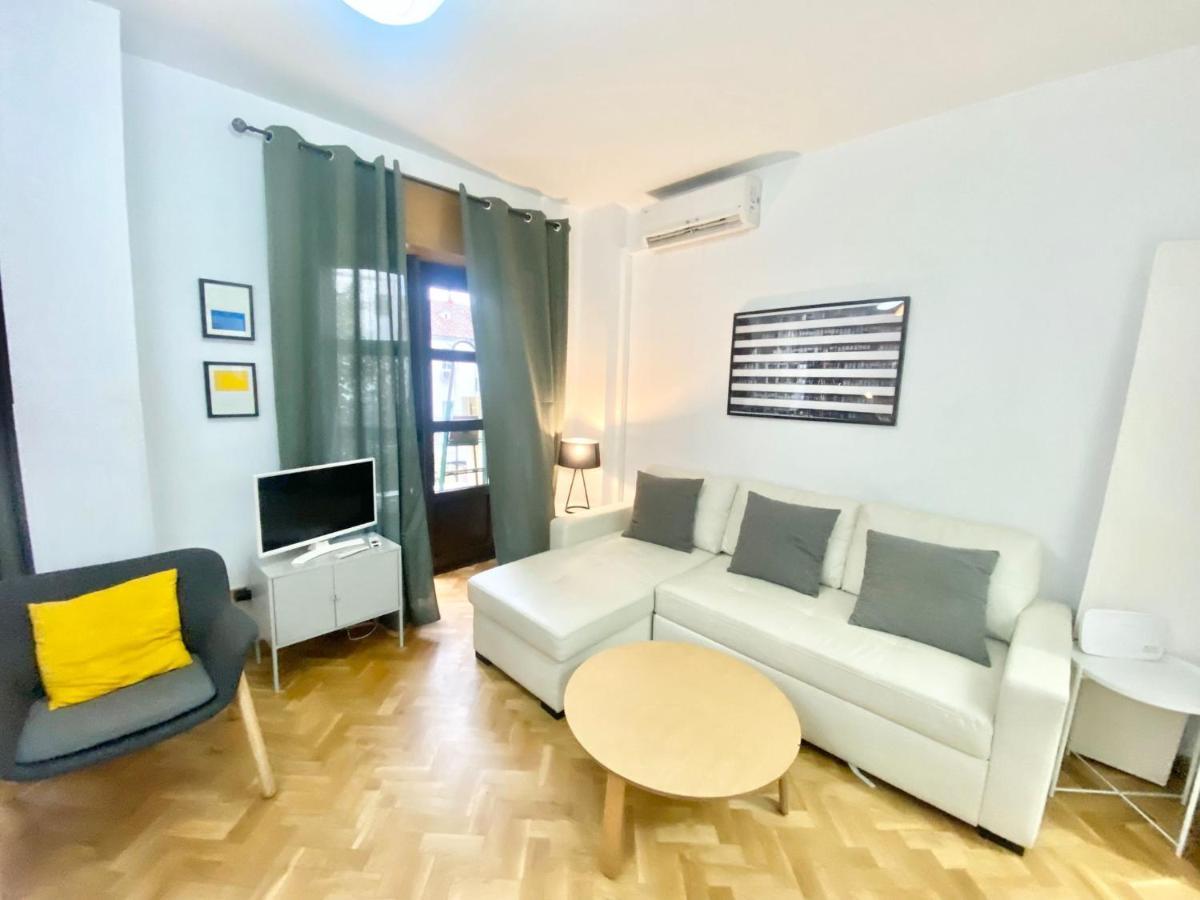 Centro Barrio Embajadores 01 마드리드 외부 사진
