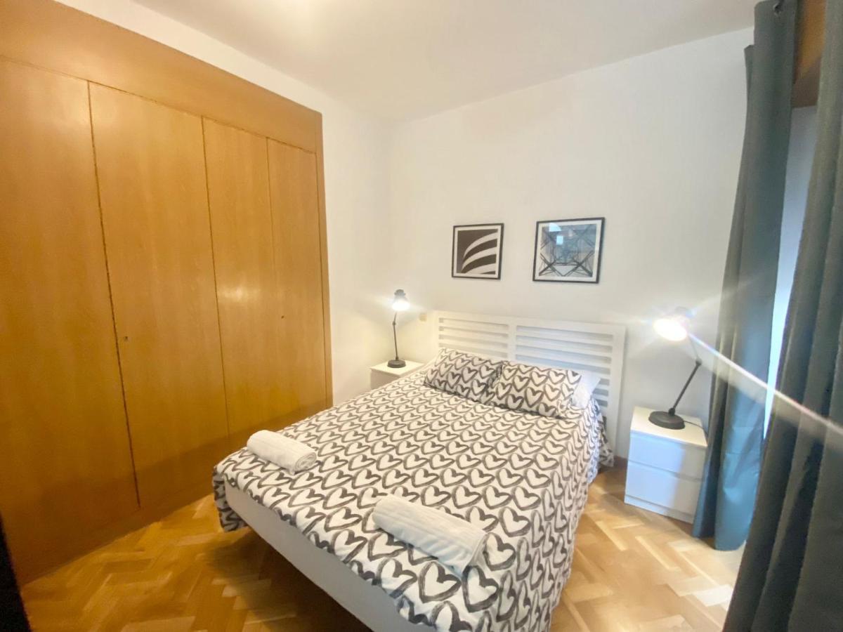 Centro Barrio Embajadores 01 마드리드 외부 사진